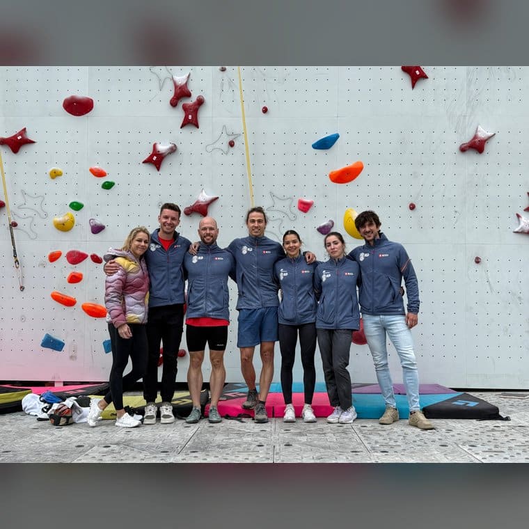 Selección Española con Fisioclimbing · World Climbing Series Cracovia, Cracovia, Polonia